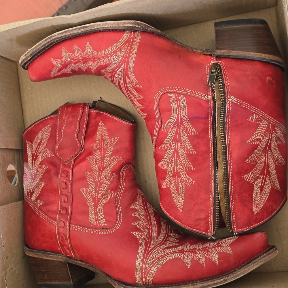 Red Leather Cowgirl Booties with zipper